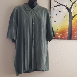 G.H Bass&Co 100% Silk Shirt